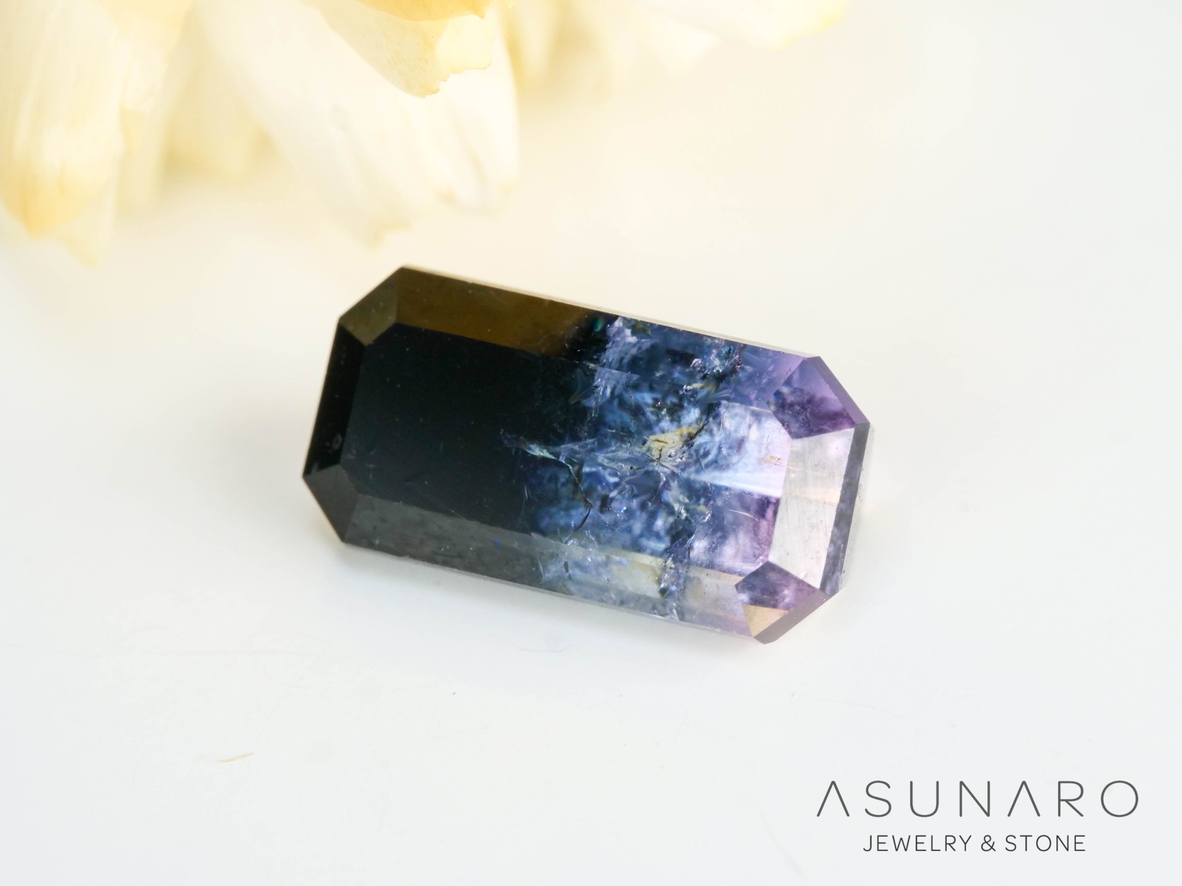 パーティーカラードトルマリン　エメラルドカット　アフガニスタン産　2.07ct【250203-2716】