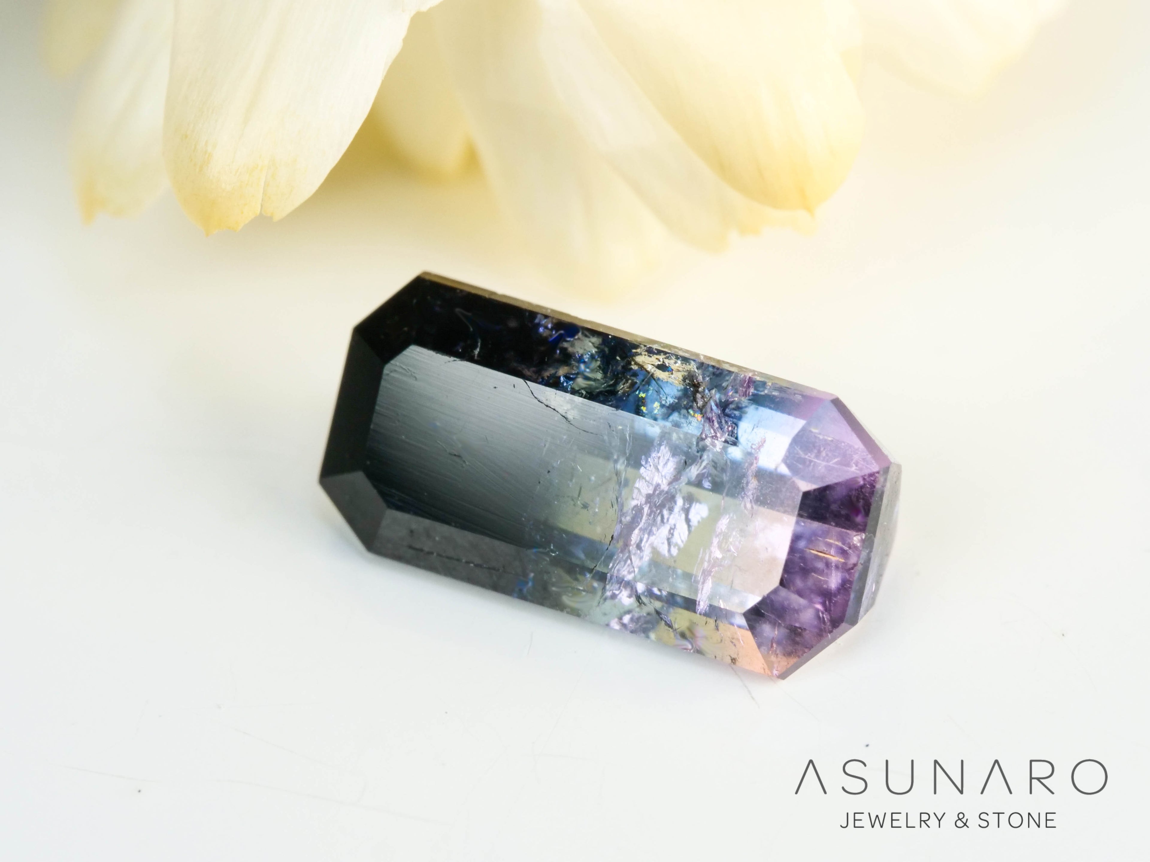 パーティーカラードトルマリン　エメラルドカット　アフガニスタン産　1.81ct【250203-2717】