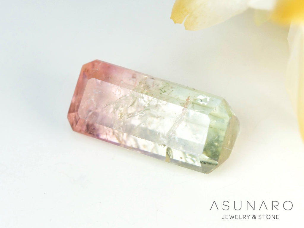 桜餅バイカラードトルマリン　エメラルドカット　アフガニスタン産　1.17ct【250203-2718】