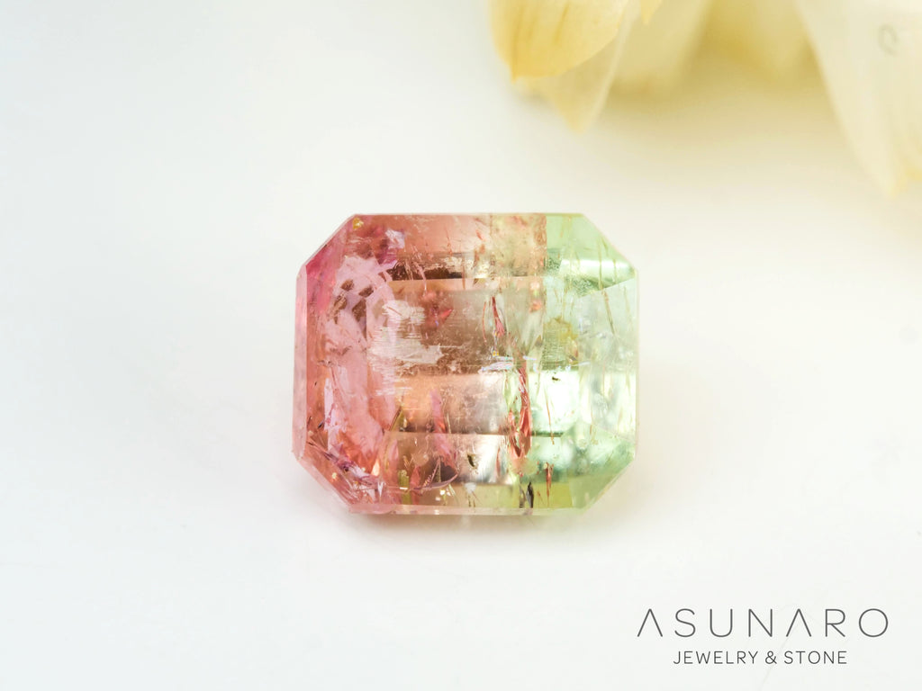 桜餅バイカラードトルマリン　エメラルドカット　アフガニスタン産　0.86ct【250203-2719】