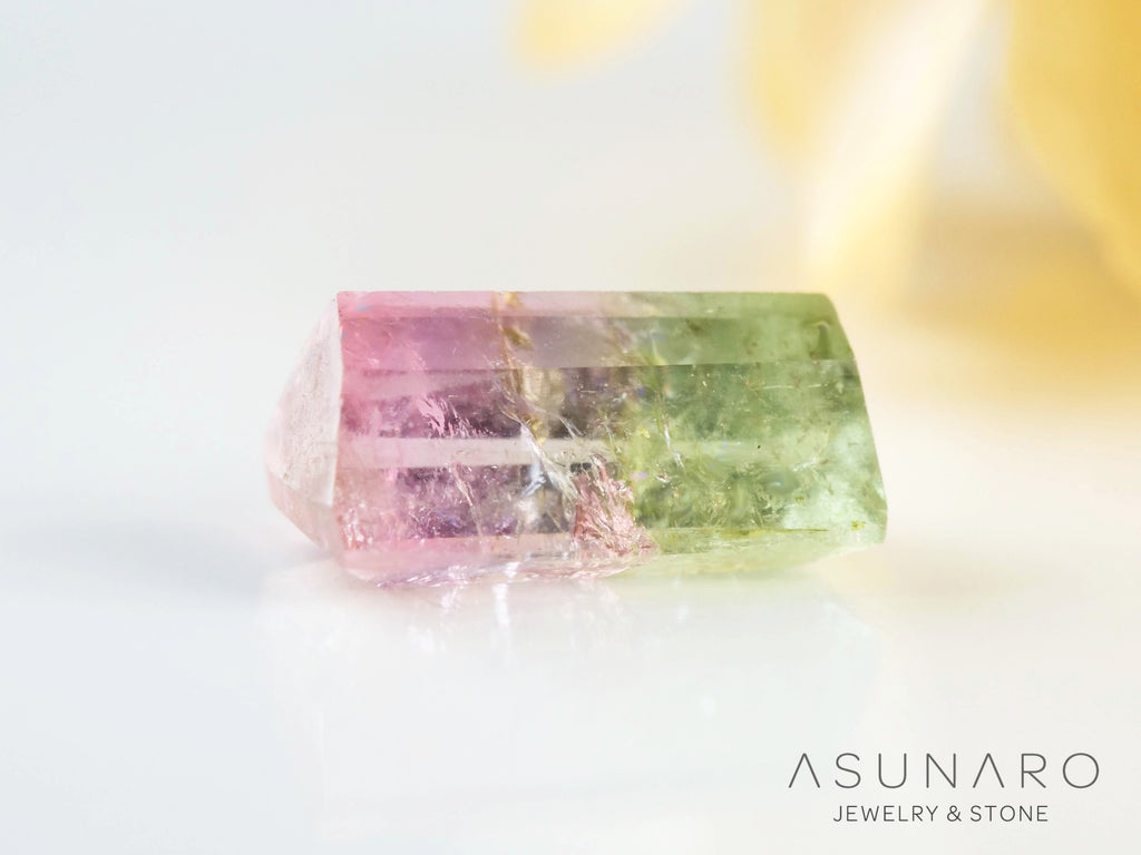桜餅バイカラードトルマリン　スクエアカット　アフガニスタン産　0.69ct【250203-2720】