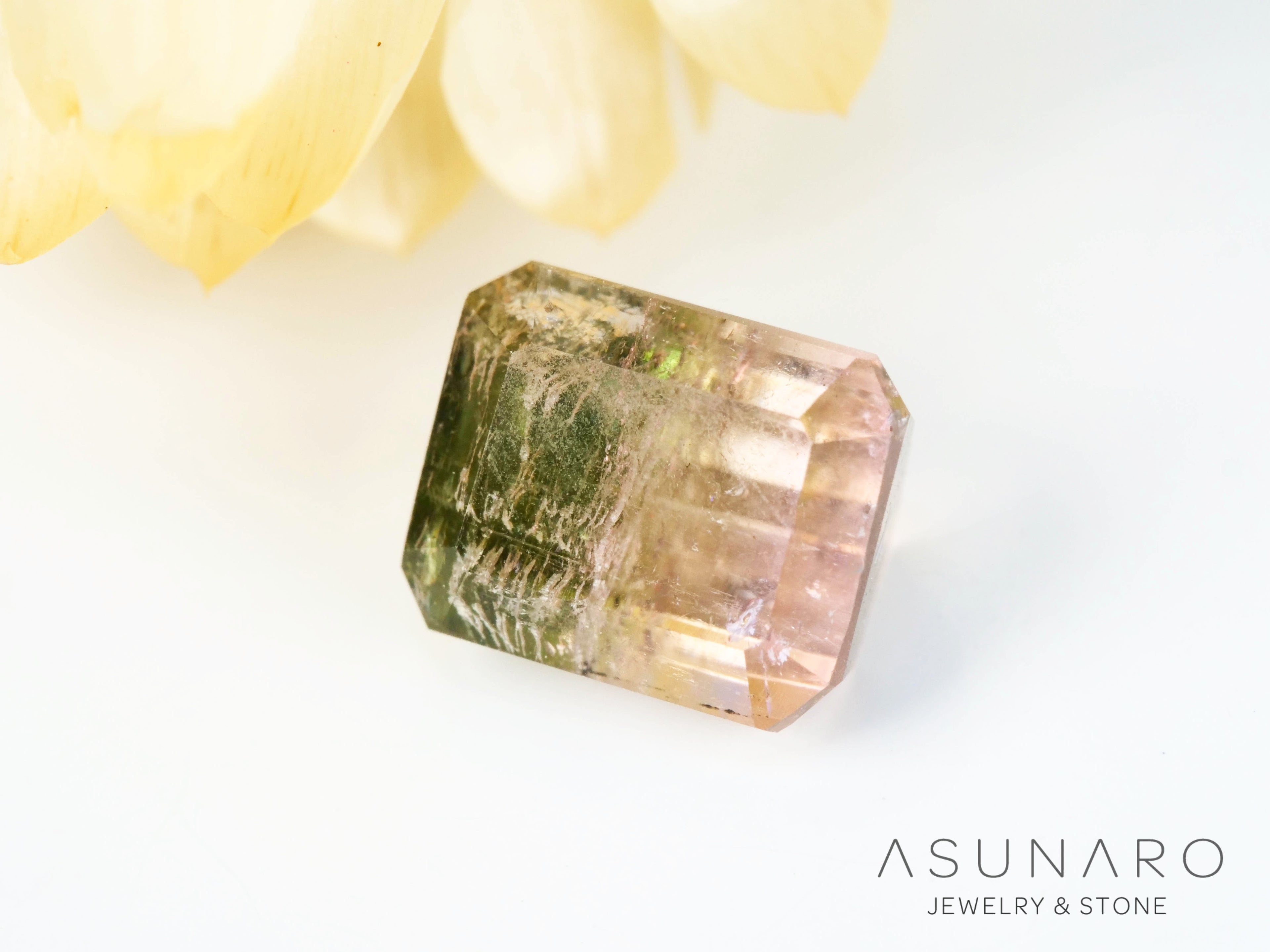 桜餅バイカラードトルマリン　エメラルドカット　アフガニスタン産　1.04ct【250203-2723】