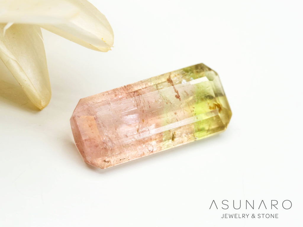 桜餅バイカラードトルマリン　エメラルドカット　アフガニスタン産　2.17ct【250203-2726】