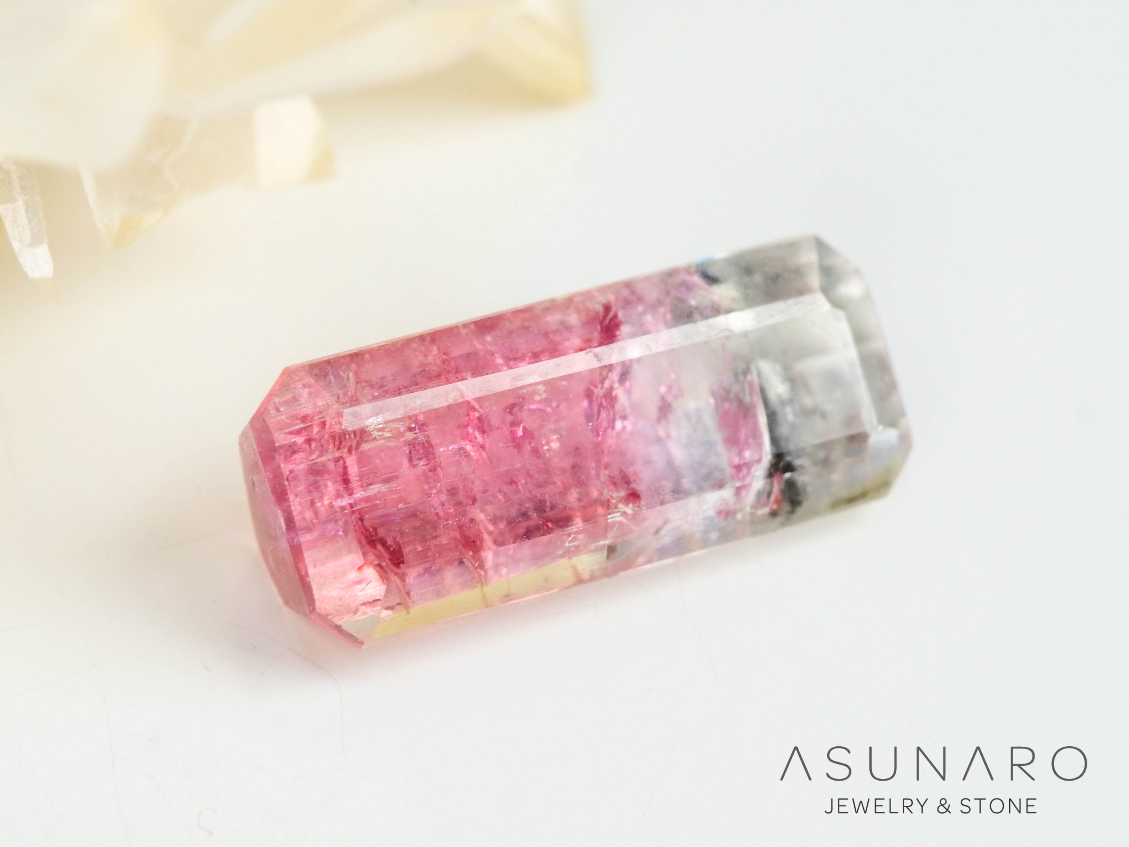 バイカラードトルマリン　エメラルドカット　アフガニスタン産　1.74ct【250203-2730】