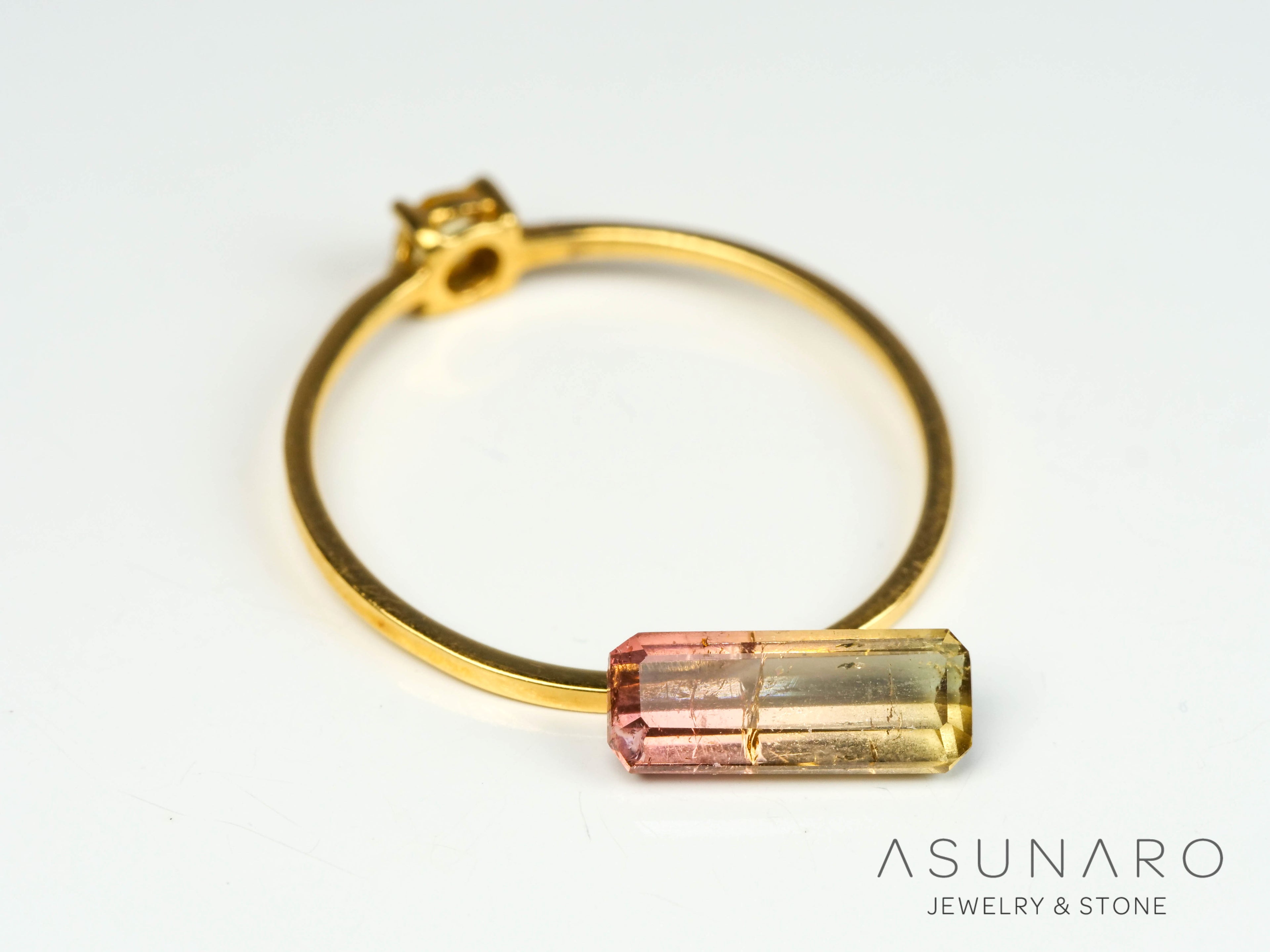 バイカラードトルマリン　エメラルドカット　アフガニスタン産　0.96ct【250203-2732】