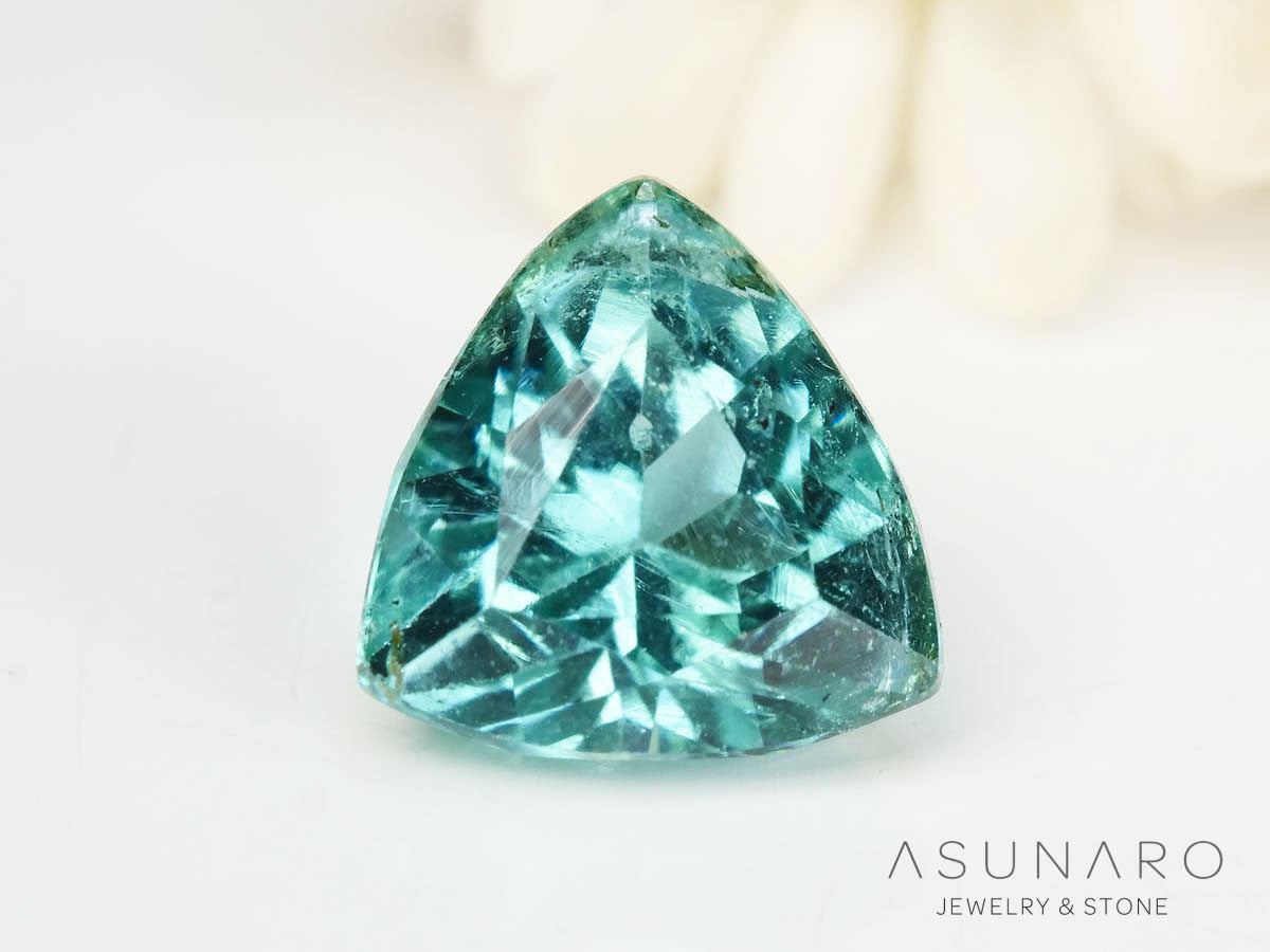 ブルートルマリン　トリリアントカット　アフガニスタン産　0.73ct【250205-2740】