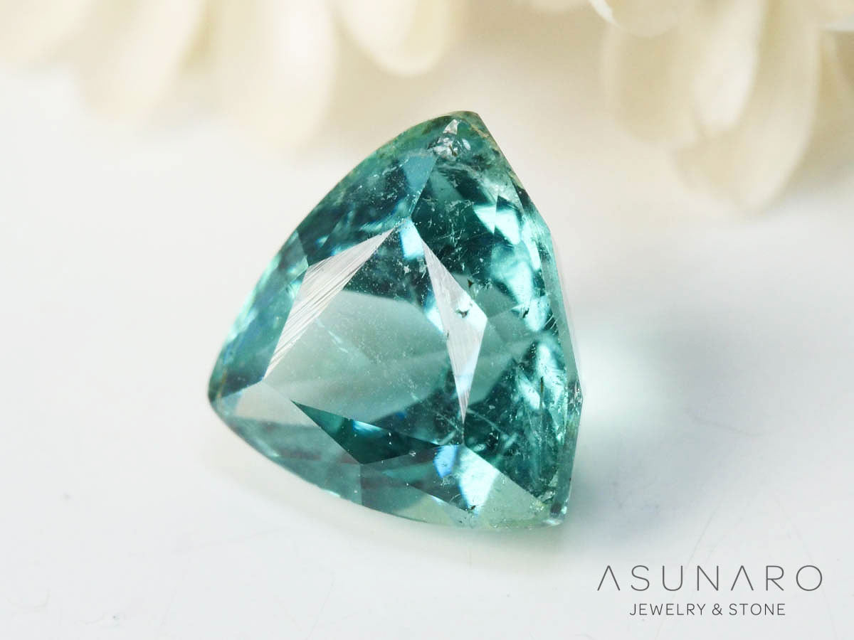 ブルートルマリン　トリリアントカット　アフガニスタン産　0.73ct【250205-2740】