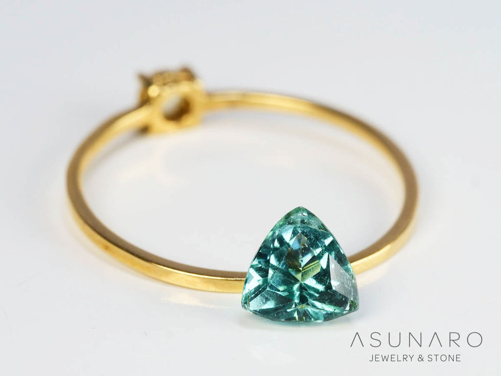 ブルートルマリン　トリリアントカット　アフガニスタン産　0.73ct【250205-2740】