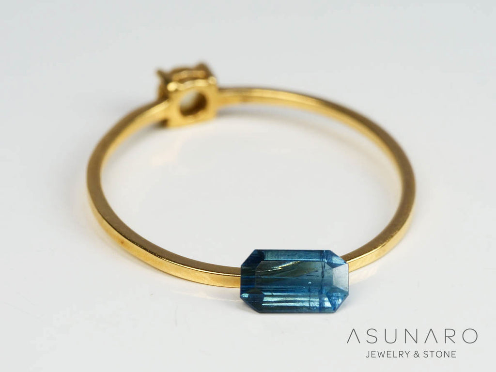 ブルートルマリン　エメラルドカット　アフガニスタン産　0.39ct【250205-2741】