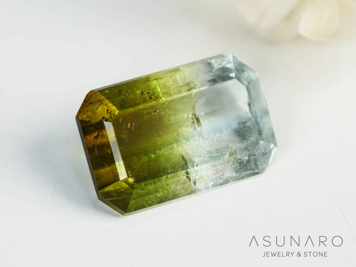 バイカラートルマリン 　エメラルドカット　アフガニスタン産 　1.30ct【250205-2749】