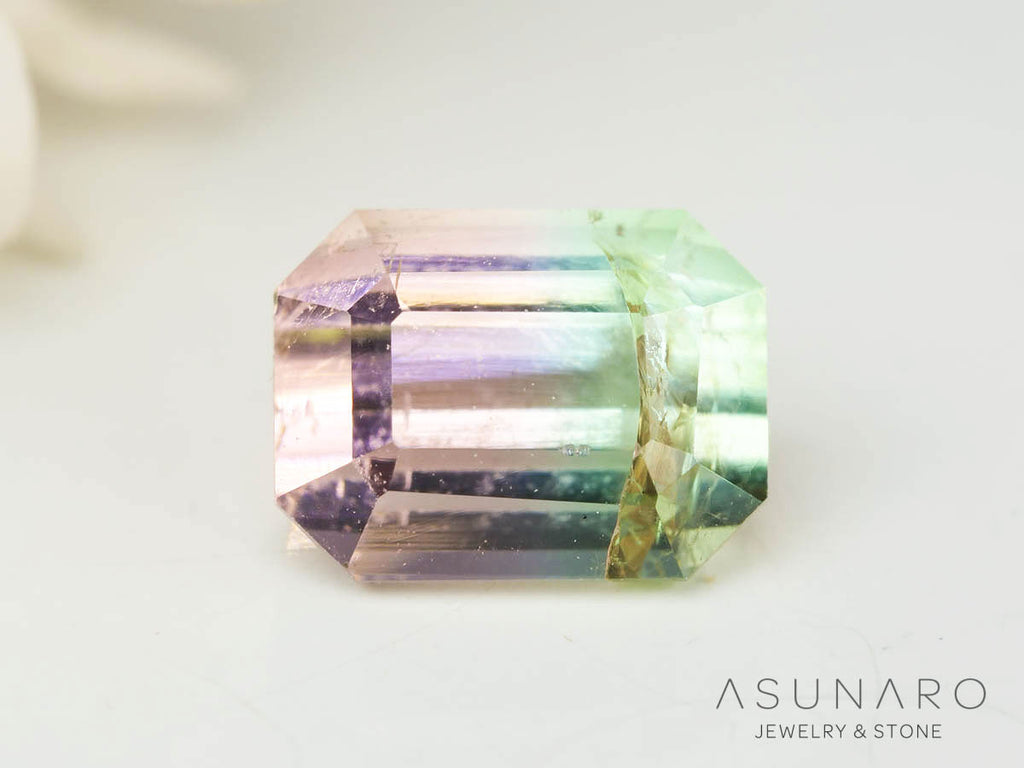 桜餅バイカラートルマリン 　エメラルドカット　アフガニスタン産 　0.59ct【250205-2754】
