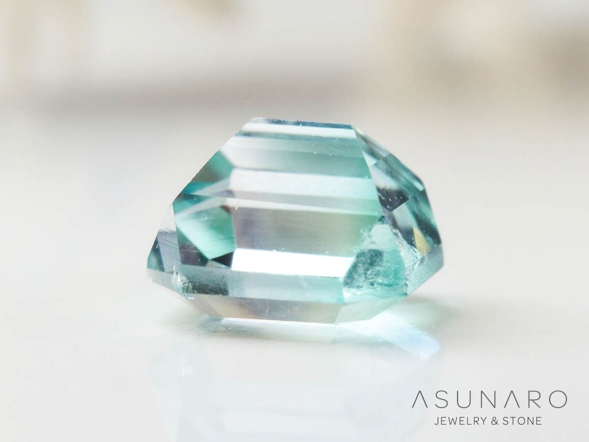 バイカラートルマリン 　エメラルドカット　アフガニスタン産 　0.46ct【250205-2757】