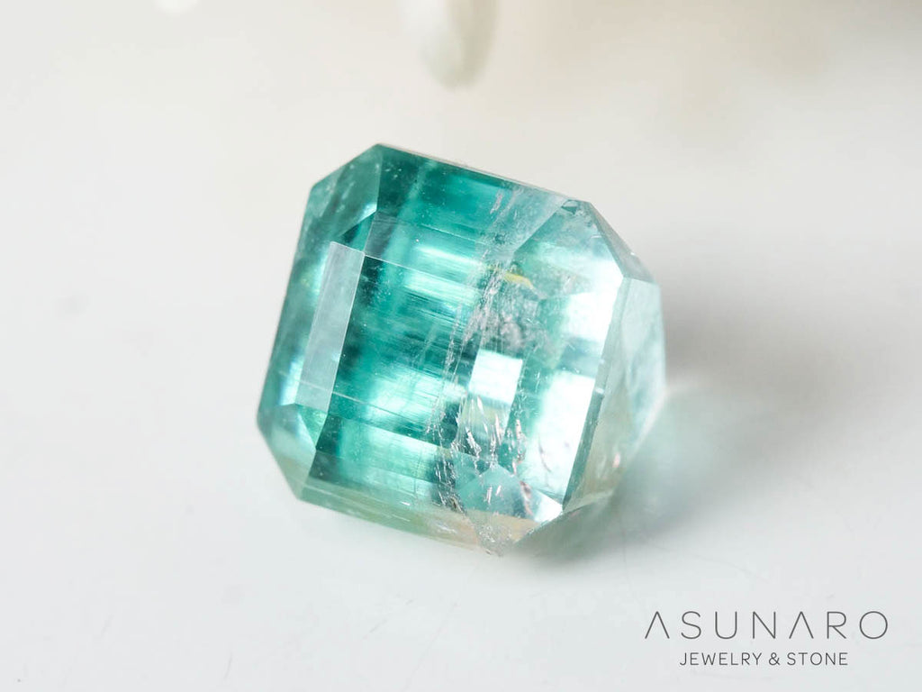 バイカラートルマリン 　エメラルドカット　アフガニスタン産 　0.79ct【250205-2758】