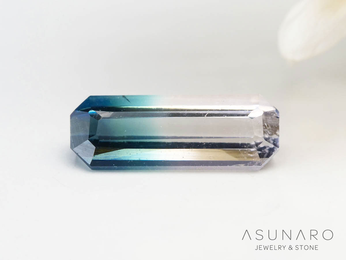 バイカラートルマリン 　エメラルドカット　アフガニスタン産 　0.25ct【250205-2759】