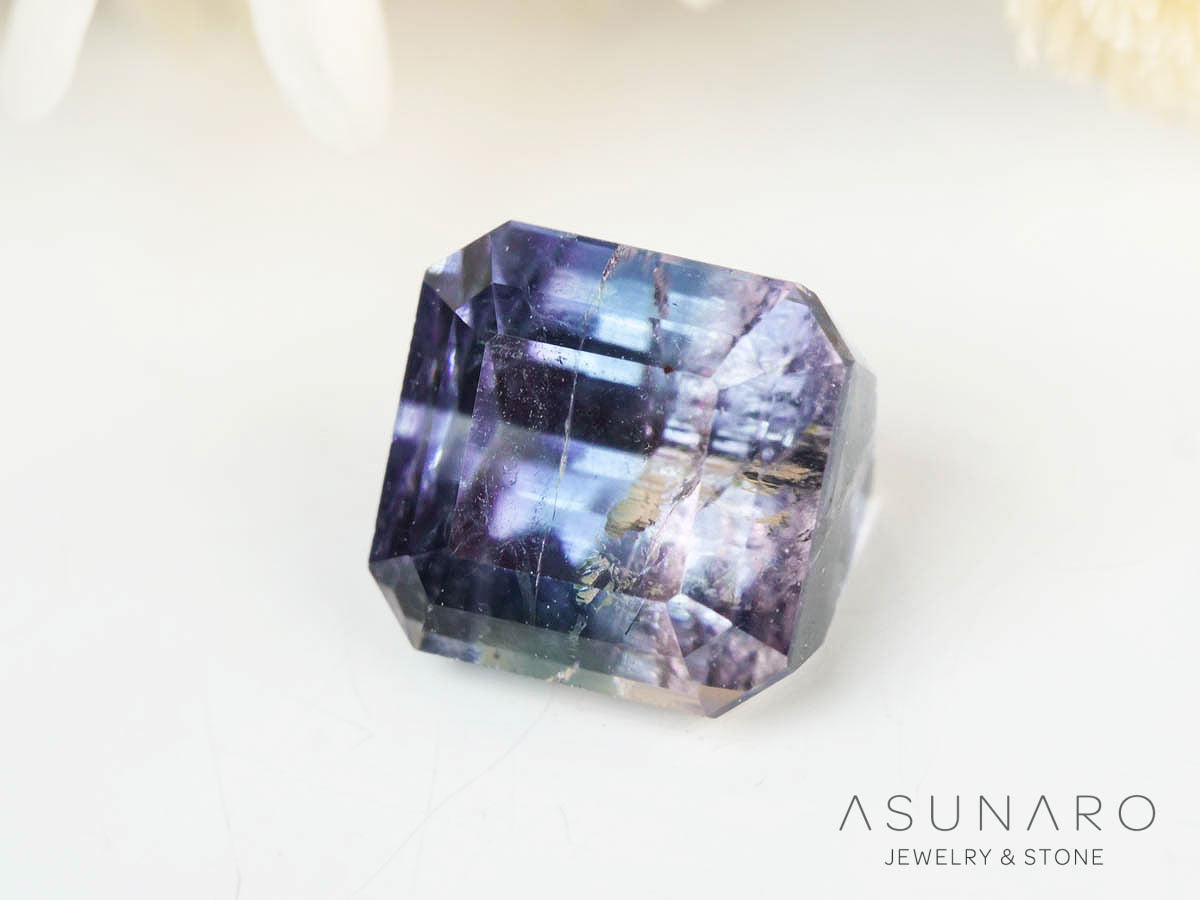 バイカラートルマリン 　エメラルドカット　アフガニスタン産 　0.93ct【250205-2764】