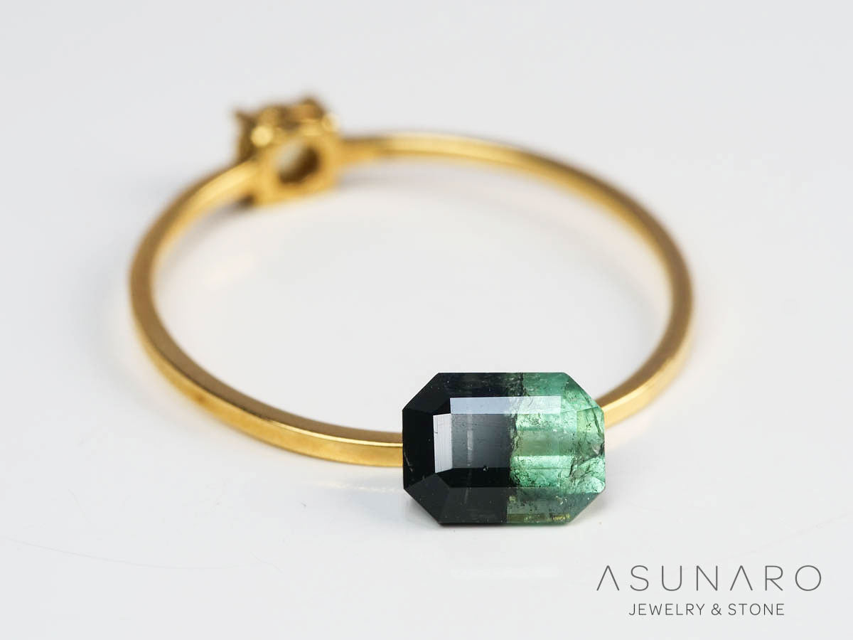 バイカラートルマリン 　エメラルドカット　アフガニスタン産 　0.87ct【250205-2769】