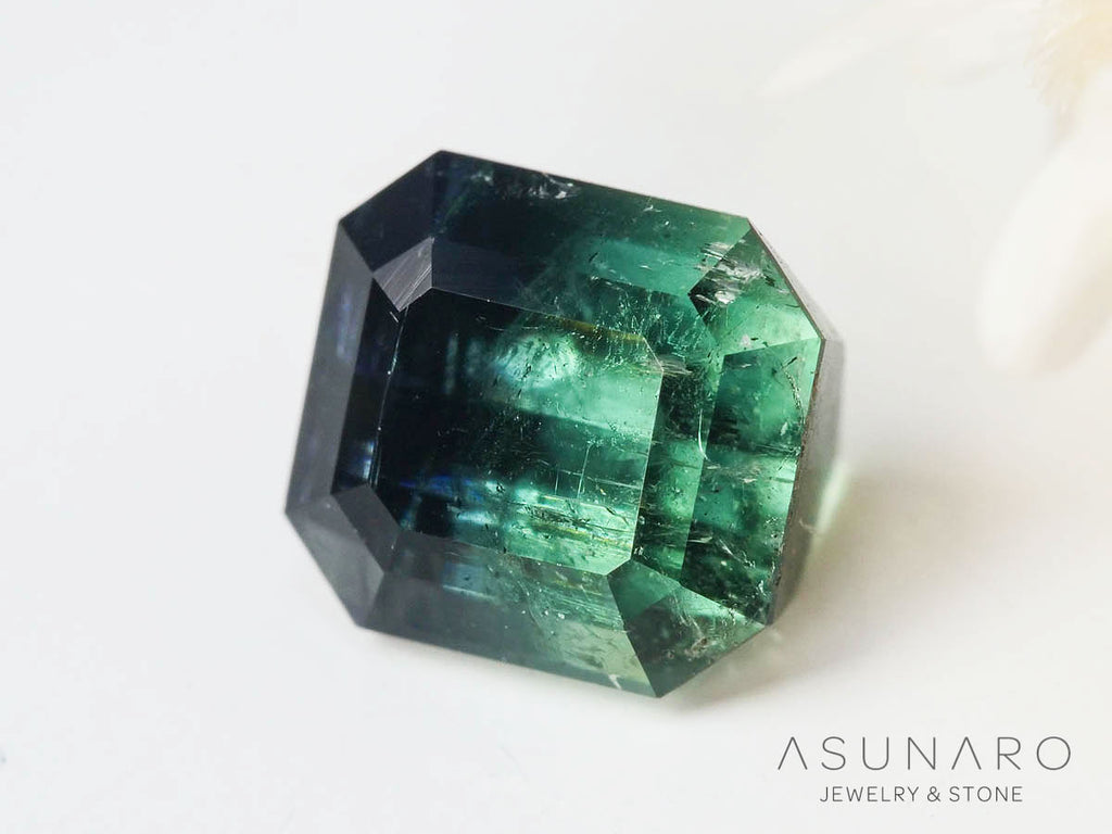 バイカラートルマリン 　エメラルドカット　アフガニスタン産 　0.89ct【250205-2770】