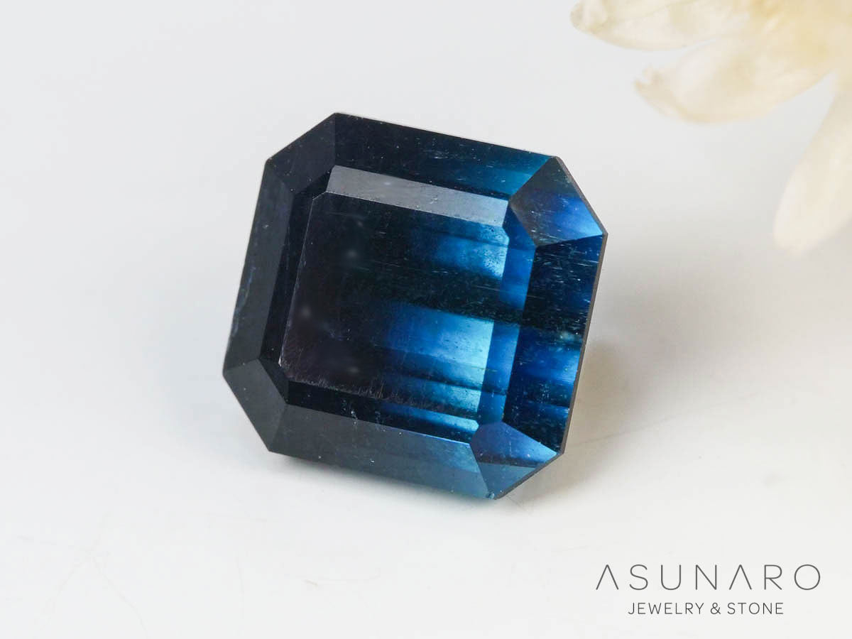 バイカラートルマリン エメラルドカット アフガニスタン産 0.96ct