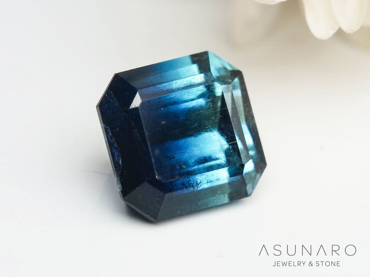 バイカラートルマリン エメラルドカット アフガニスタン産 0.96ct