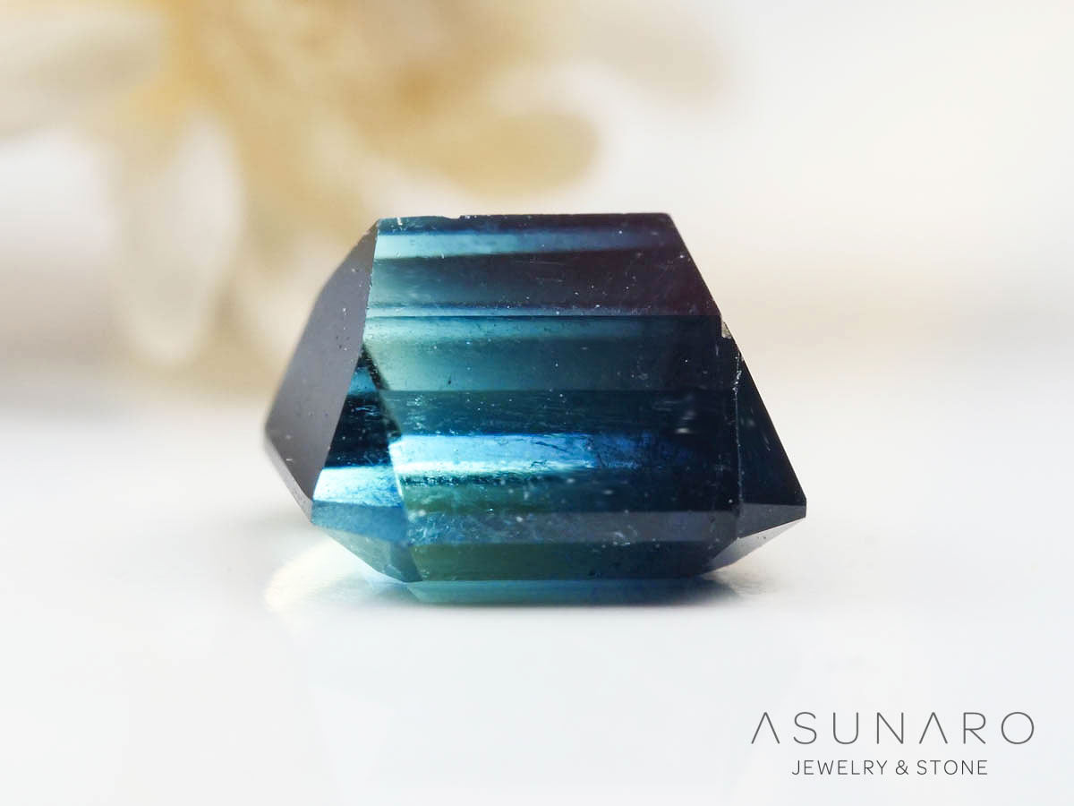 バイカラートルマリン 　エメラルドカット　アフガニスタン産 　0.96ct【250205-2772】