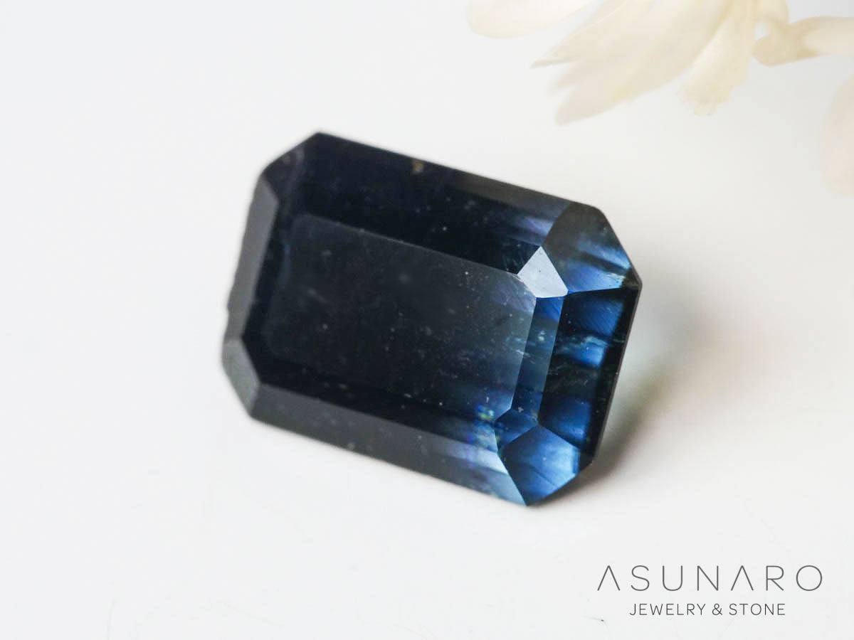 バイカラートルマリン 　エメラルドカット　アフガニスタン産 　0.77ct【250205-2774】