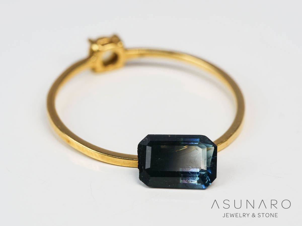バイカラートルマリン 　エメラルドカット　アフガニスタン産 　0.77ct【250205-2774】