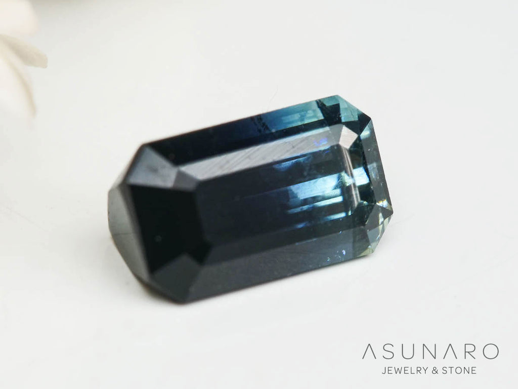 バイカラートルマリン 　エメラルドカット　アフガニスタン産 　0.82ct【250205-2777】