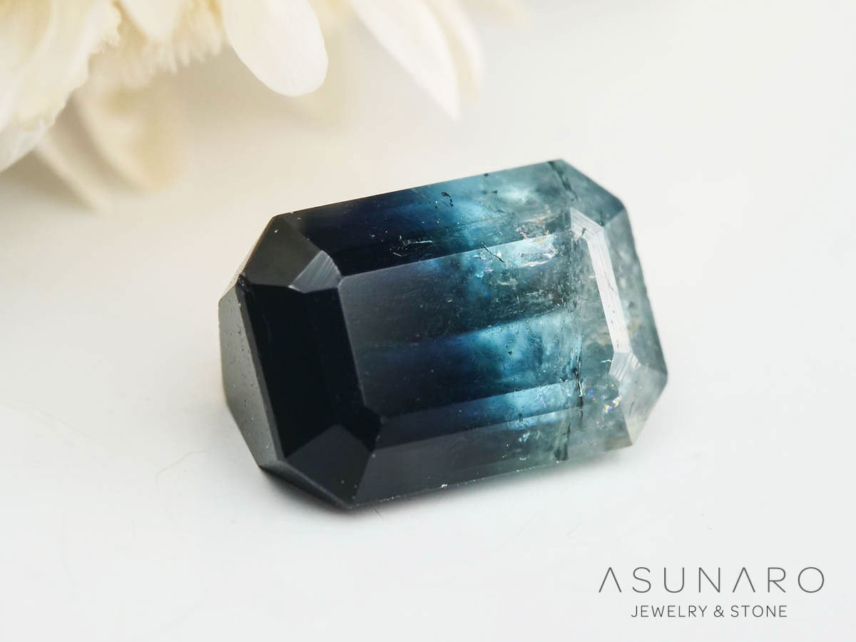 バイカラートルマリン 　エメラルドカット　アフガニスタン産 　1.27ct【250205-2778】