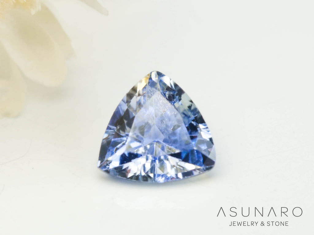 バイカラーサファイア  トリリアントカット　スリランカ産　0.27ct【250210-2816】