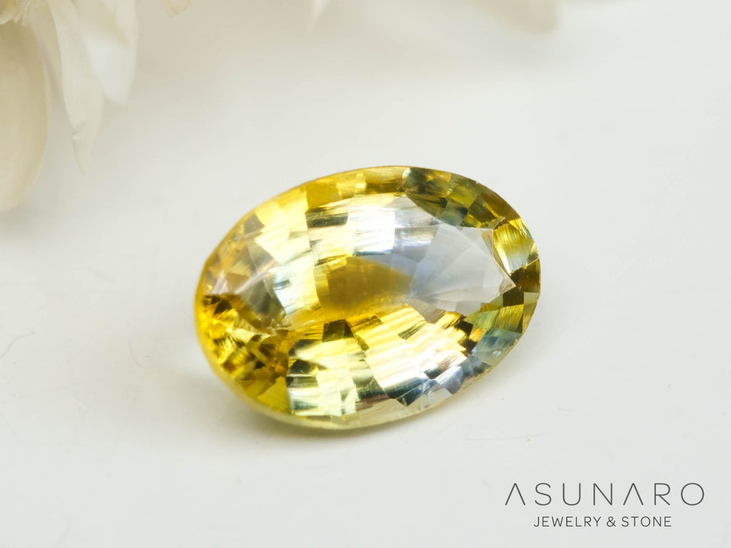 バイカラーサファイア 　オーバルカット　 スリランカ産　0.36ct【250210-2817】