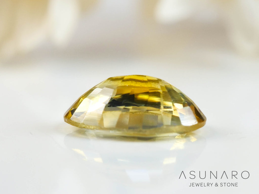 バイカラーサファイア 　オーバルカット　 スリランカ産　0.36ct【250210-2817】