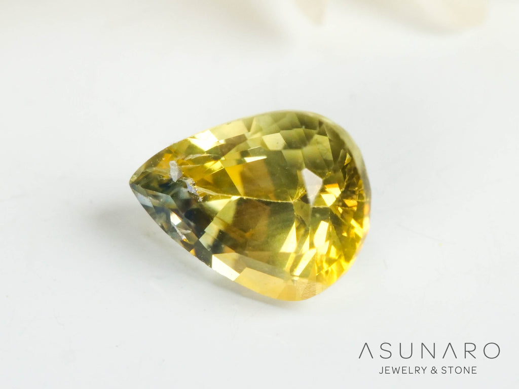 バイカラーサファイア 　ペアシェイプ　 スリランカ産　0.28ct【250210-2819】