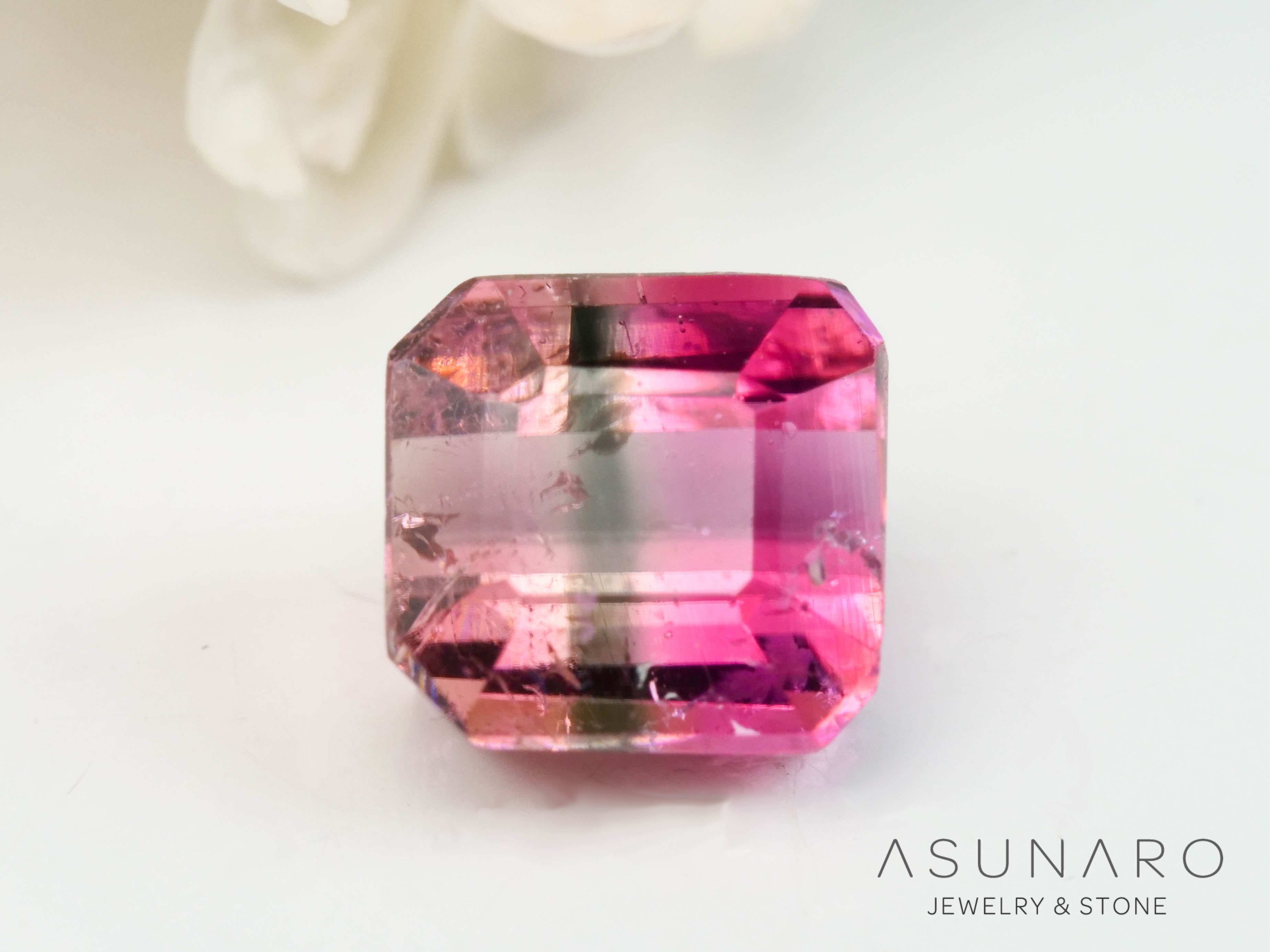 パーティーカラードトルマリン　エメラルドカット　アフガニスタン産　0.71ct【250313-2789】