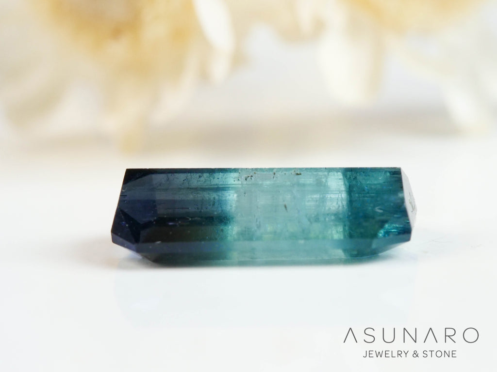 パーティーカラードトルマリン　エメラルドカット　アフガニスタン産　0.87ct【250313-2792】