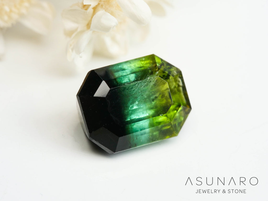 パーティーカラードトルマリン　エメラルドカット　アフガニスタン産　2.24ct【250313-2795】