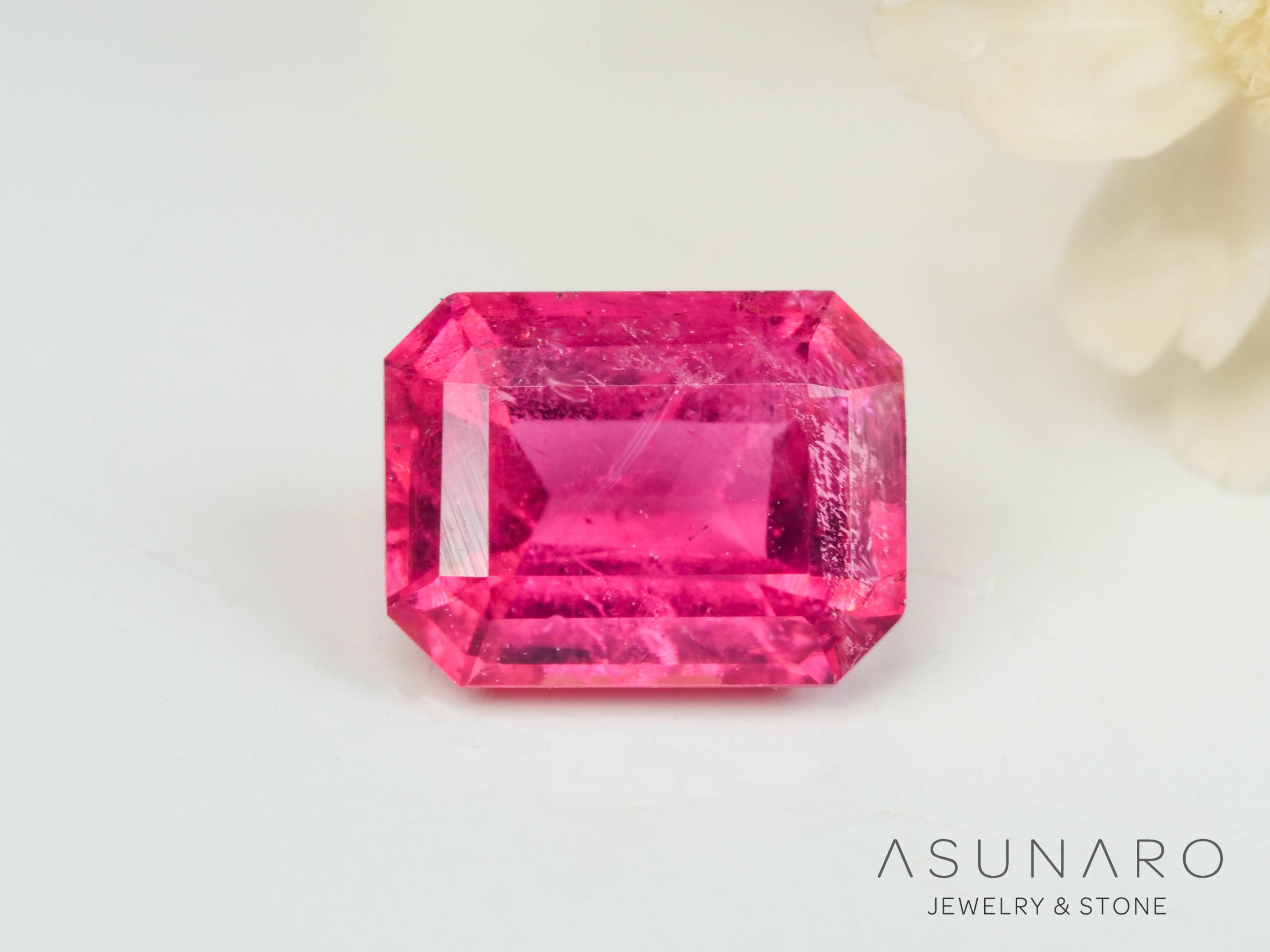 ピンクトルマリン　エメラルドカット　アフガニスタン産　0.47ct【250409-2836】