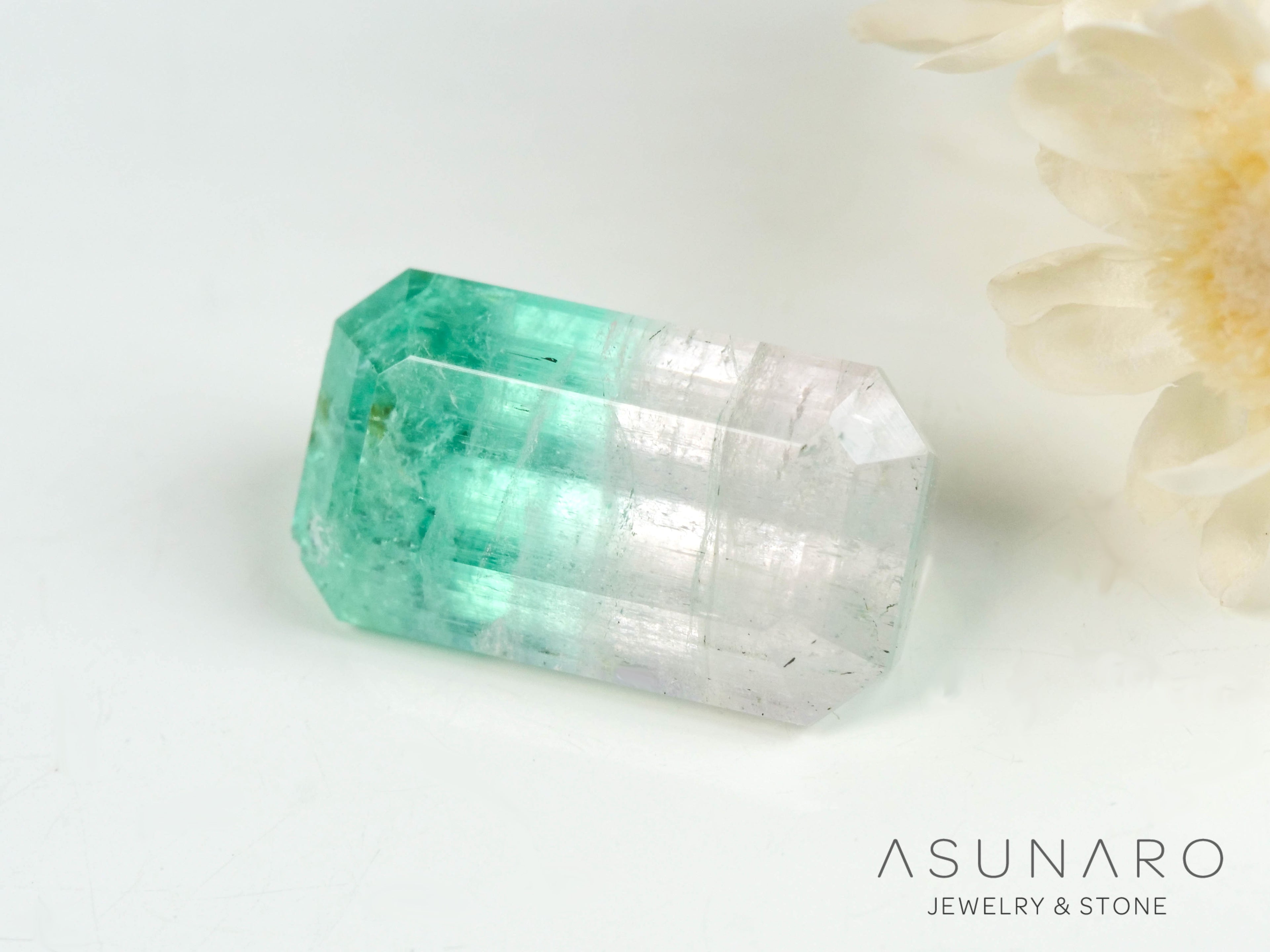 ティファニーカラートルマリン　エメラルドカット　アフガニスタン産　2.39ct【250409-2838】