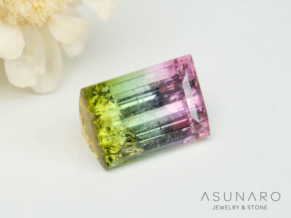 桜餅バイカラートルマリン　スクエアカット　アフガニスタン産　0.83ct【250409-2840】