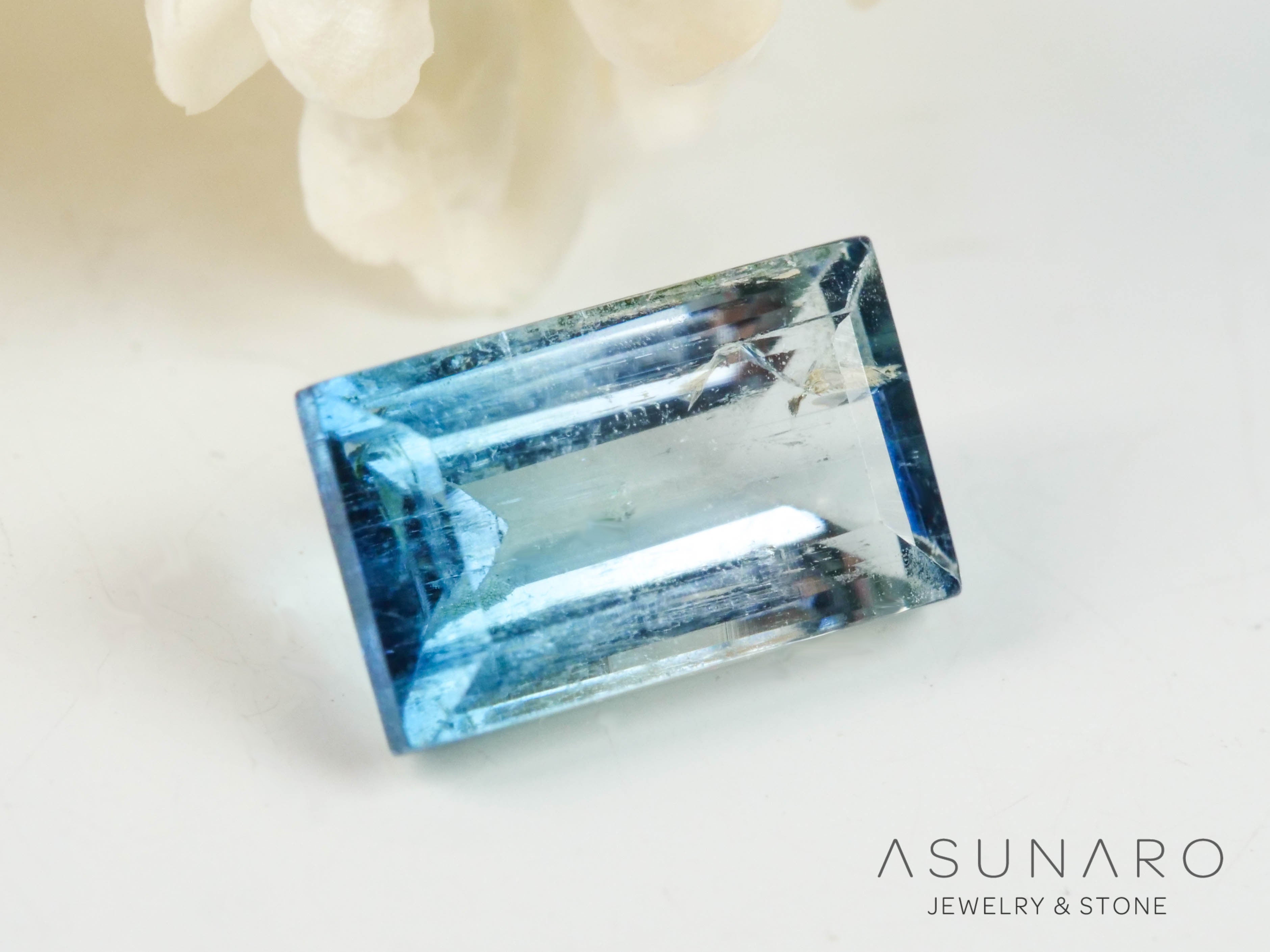 バイカラートルマリン　エメラルドカット　アフガニスタン産　0.54ct【250409-2846】