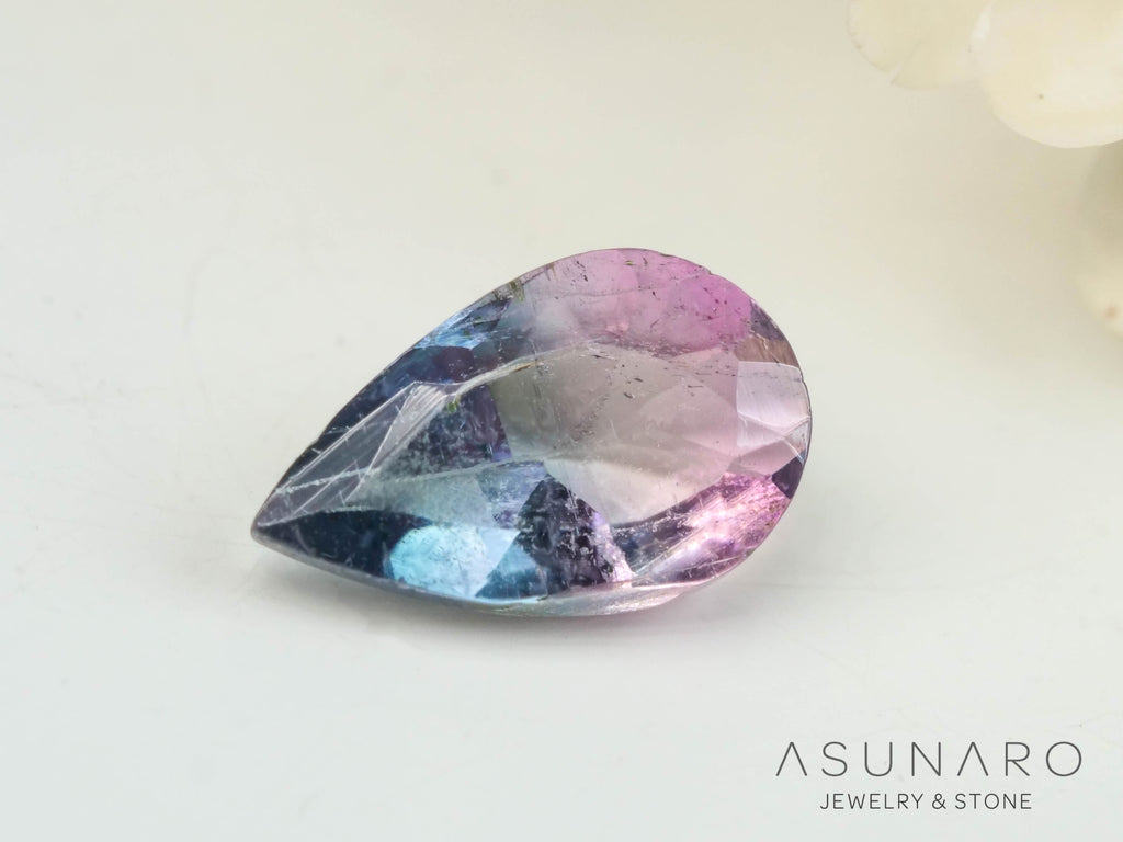 バイカラートルマリン　ペアシェイプ　アフガニスタン産　0.21ct【250409-2847】