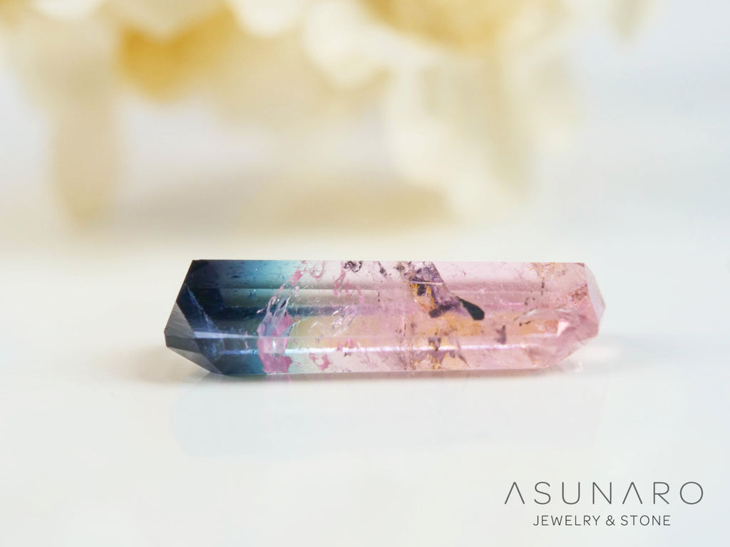 バイカラートルマリン　エメラルドカット　アフガニスタン産　0.57ct【250409-2849】