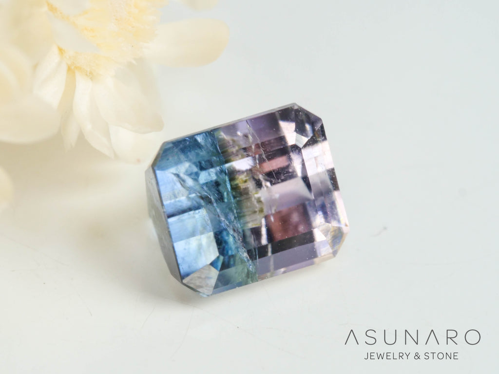 バイカラートルマリン　エメラルドカット　アフガニスタン産　1.06ct【250409-2850】