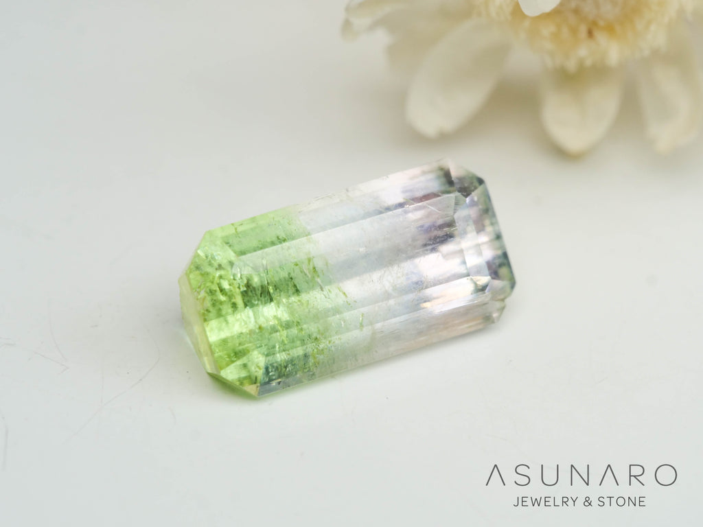 バイカラートルマリン　エメラルドカット　アフガニスタン産　0.80ct【250409-2856】