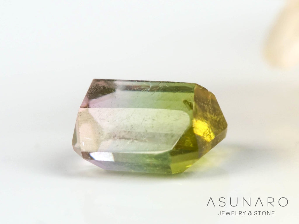 パーティーカラートルマリン　エメラルドカット　アフガニスタン産　0.41ct【250409-2858】