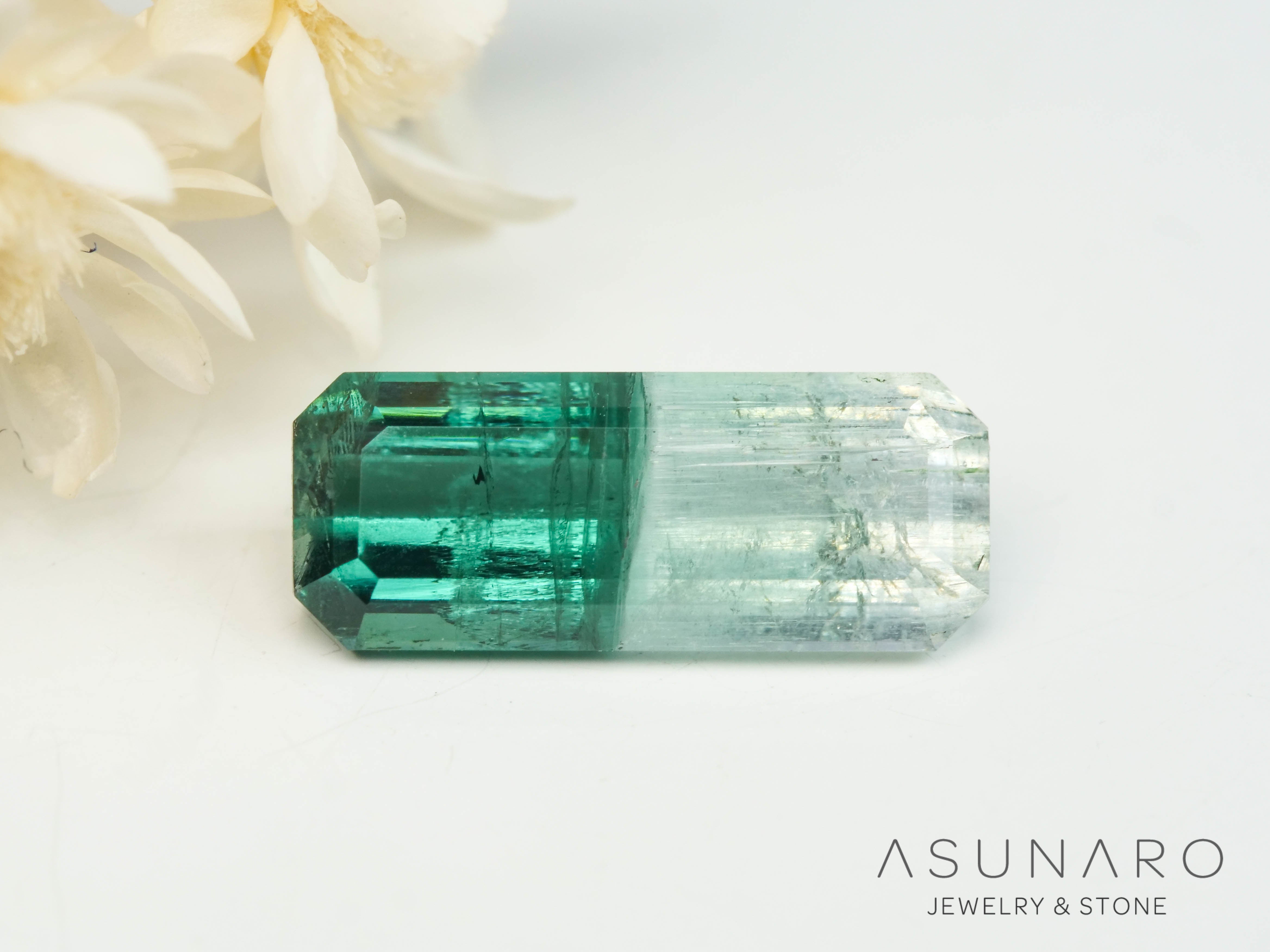 バイカラートルマリン エメラルドカット アフガニスタン産 1.24ct