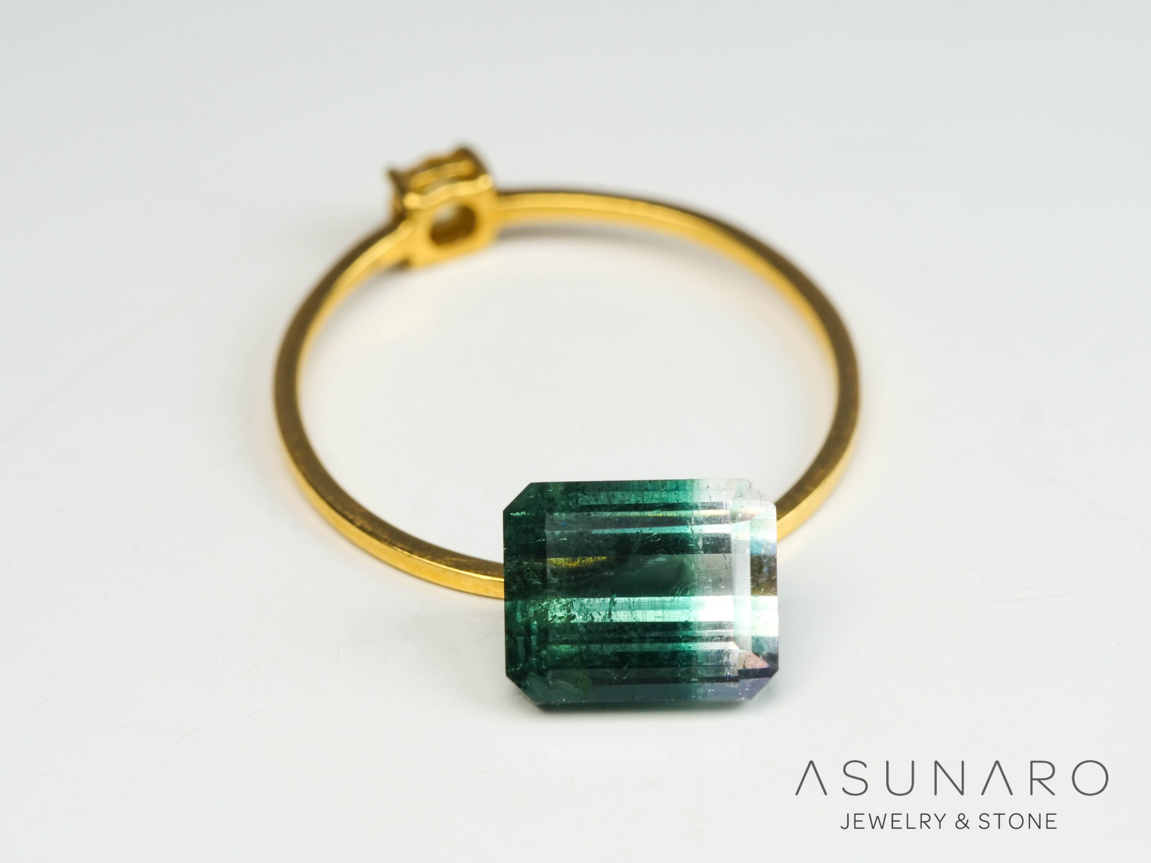 バイカラートルマリン　エメラルドカット　アフガニスタン産　2.20ct【250409-2863】