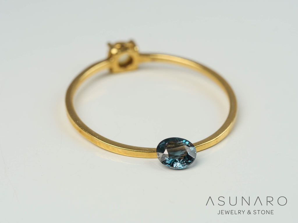 ベキリーブルーガーネット　オーバルカット　 マダガスカル産　0.22ct【250411-2933】