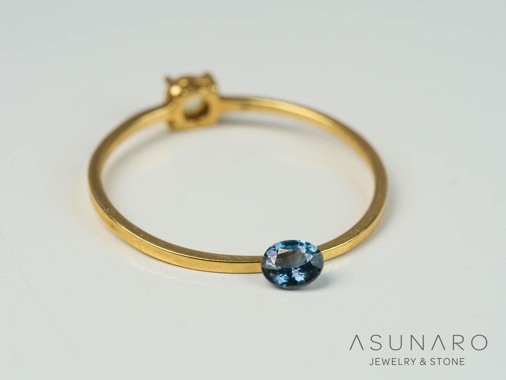 ベキリーブルーガーネット　オーバルカット　 マダガスカル産　0.16ct【250411-2934】