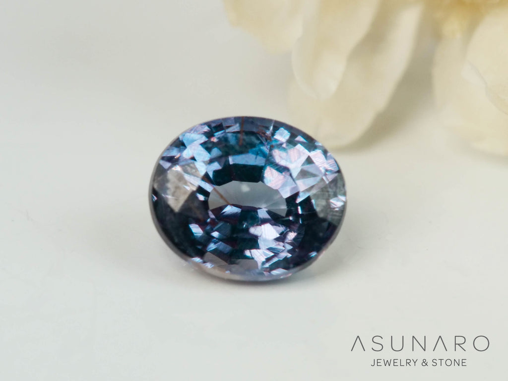 ベキリーブルーガーネット　オーバルカット　 マダガスカル産　0.22ct【250411-2935】