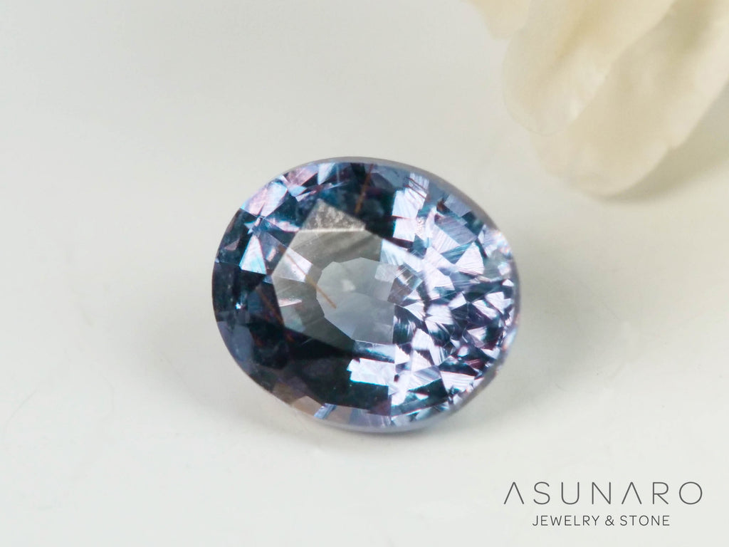 ベキリーブルーガーネット　オーバルカット　 マダガスカル産　0.22ct【250411-2935】